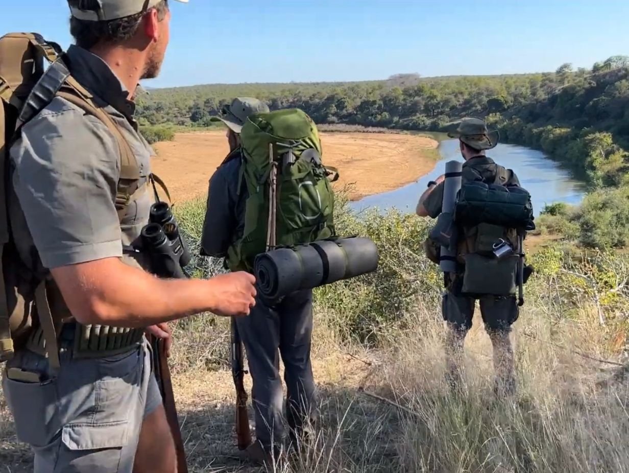 Guided Bush Walks - Inyati Africa Safaris